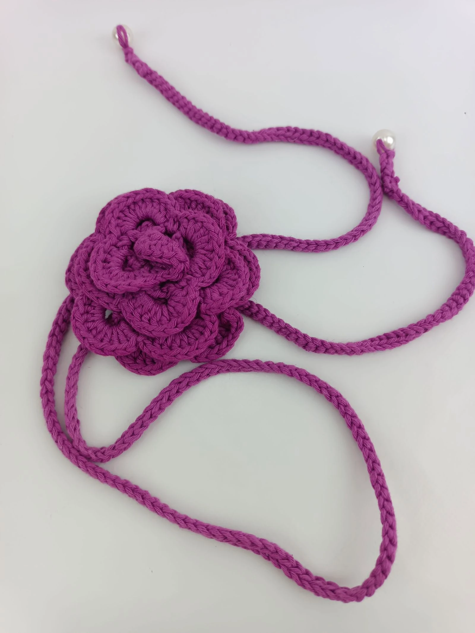 Colar ajustável com flor de crochê – photo 2